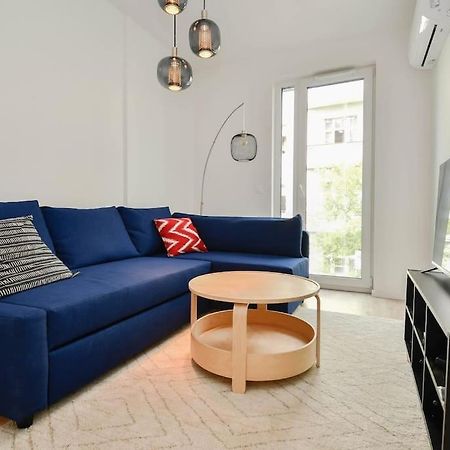 New Modern Apartment In City Center Bratislava Exteriör bild